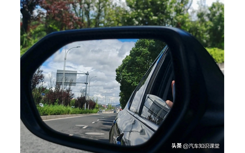 老司機(jī)才知道的開(kāi)車(chē)知識(shí)，看看你知道幾條？