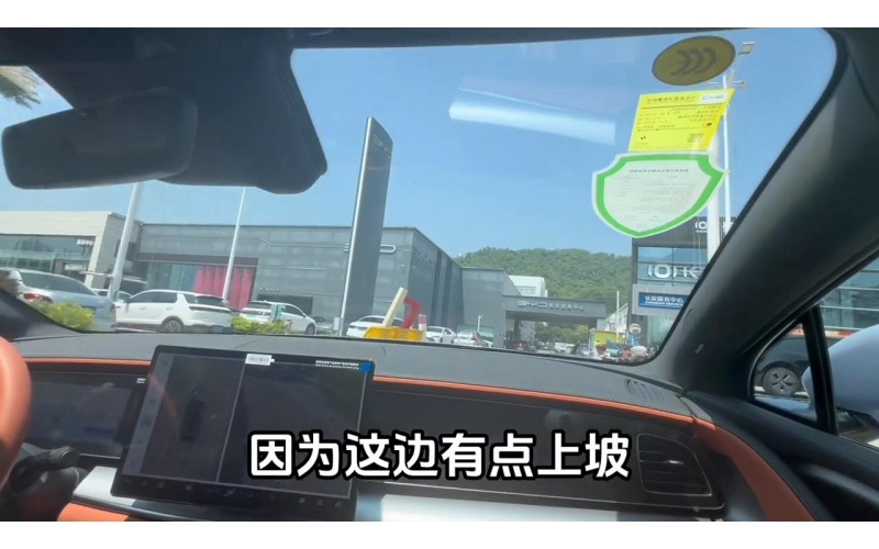 新手如何領(lǐng)悟入彎減速，出彎提速。