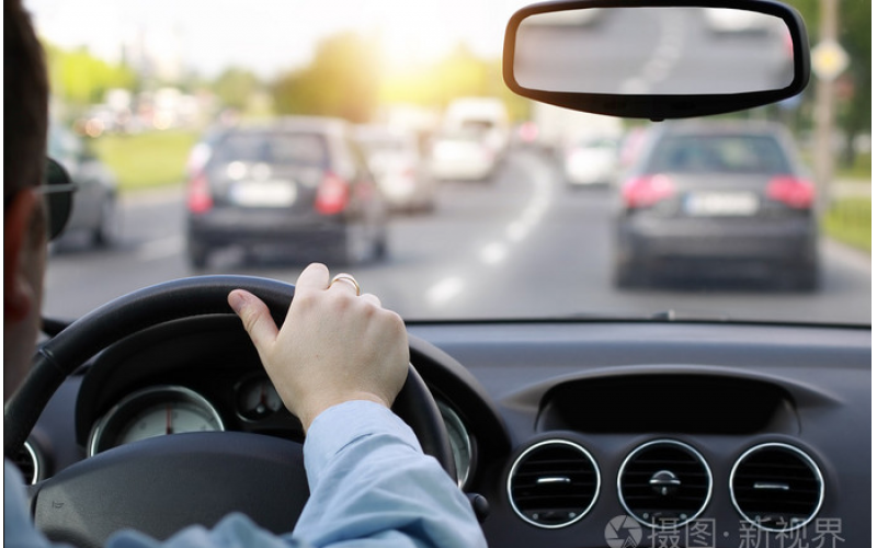 新手學(xué)開車的詳細(xì)步驟