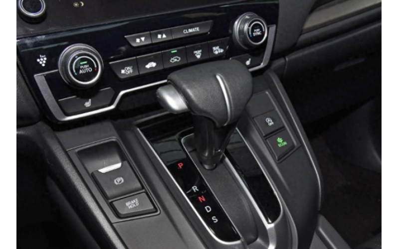 自動(dòng)擋可以開手動(dòng)擋車嗎？